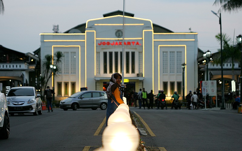 Stasiun Yogyakarta Tugu & Central Java Hubs